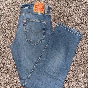 Men’s Levi jeans